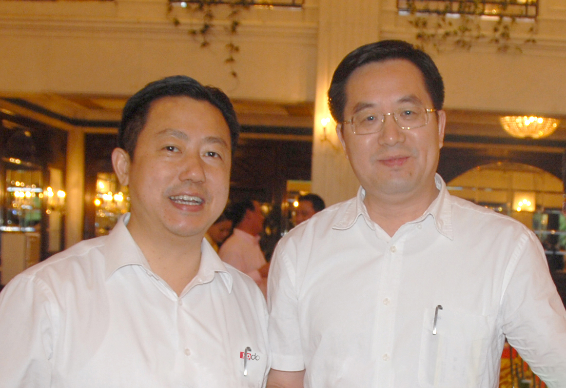 中央政治局常委、國務院副總理丁薛祥與周海江合影
